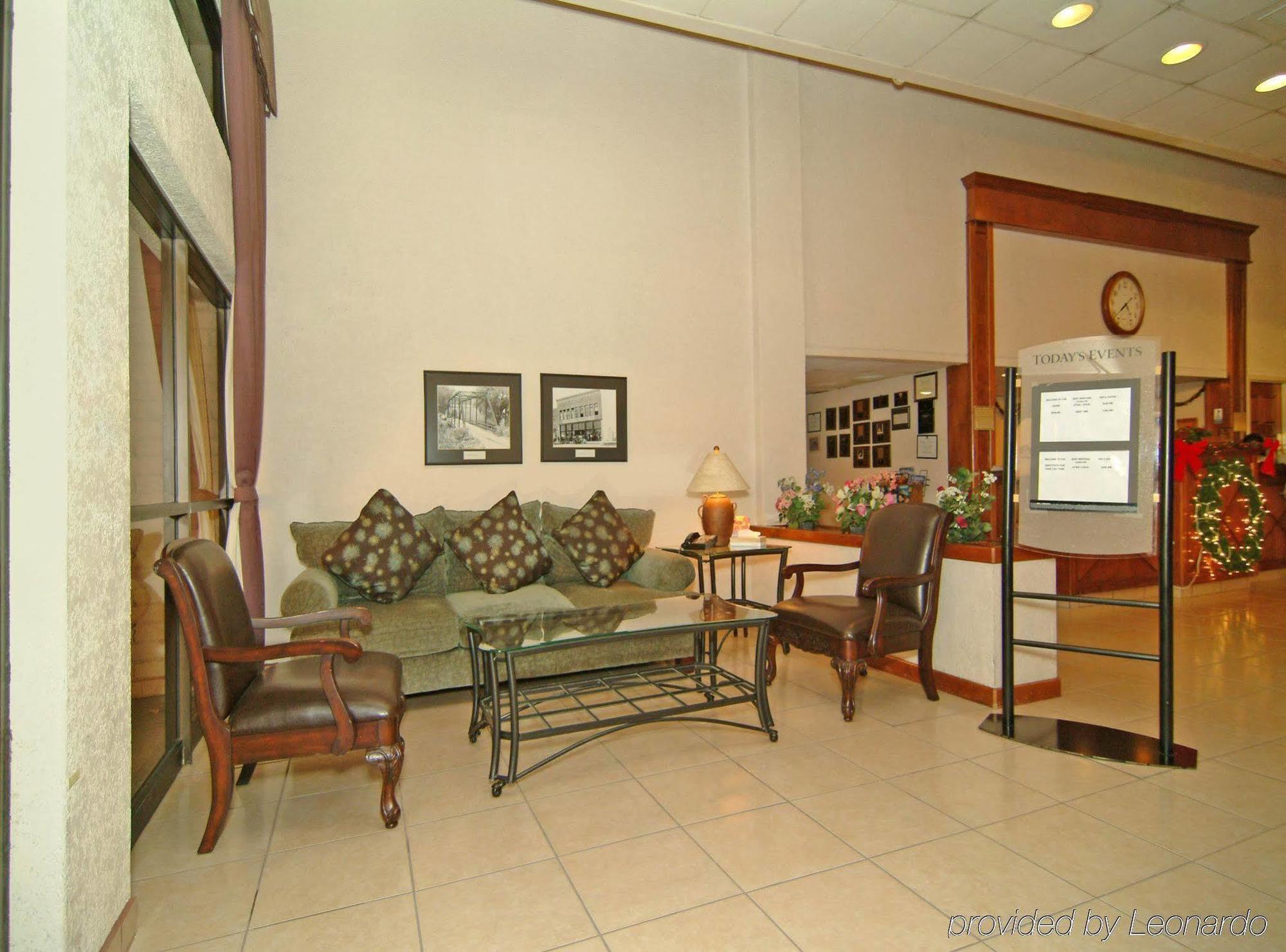 Red Lion Hotel Farmington Interior photo
